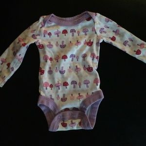 Longsleeve Onesie